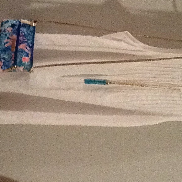 Vineyard Vines Dresses & Skirts - Vineyard vines white dress, NWOT.